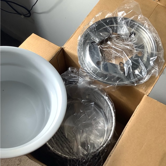 SWISSMAR 11 Piece Fondue Set: - Picture 6 of 6